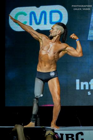 ЖЕЛЕЗНЫЙ ЧЕЛОВЕК CLASSIC PHYSIQUE